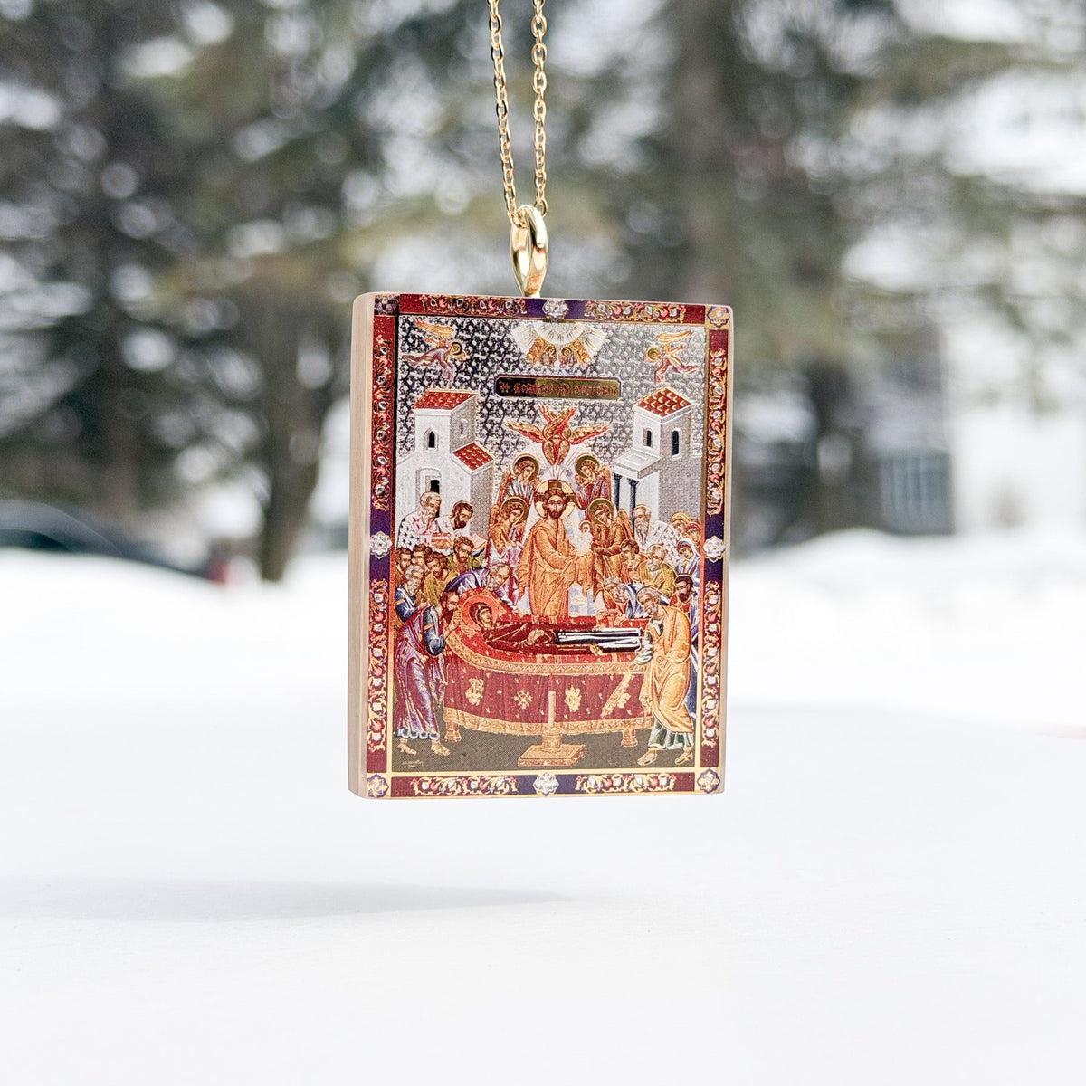 L'icône du miroir de rétroviseur de la Dormition de la Théotokos